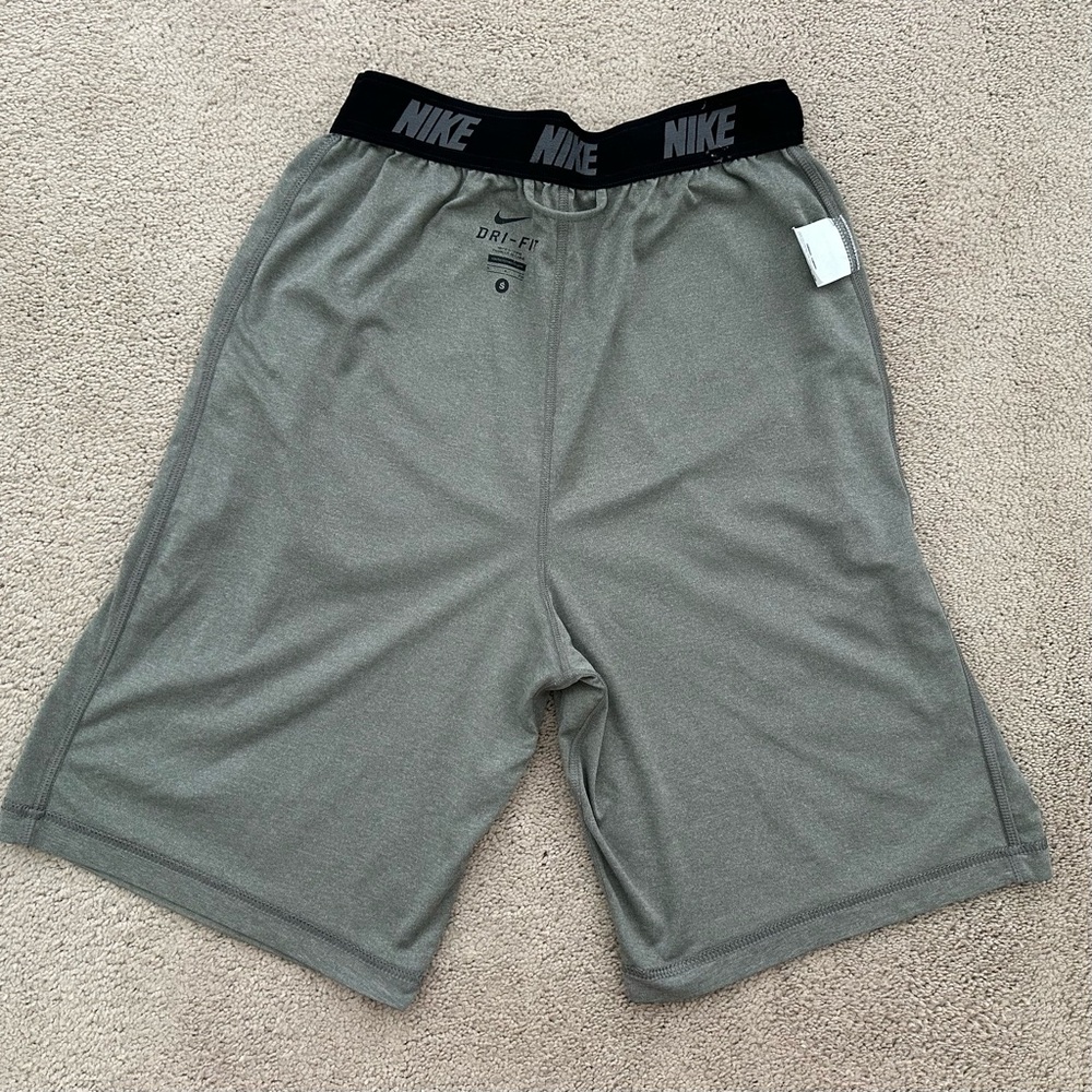Nike Grey Dri-Fit Basketball Shorts - Athletic Athleisure Workout Running - Picture 13 of 15